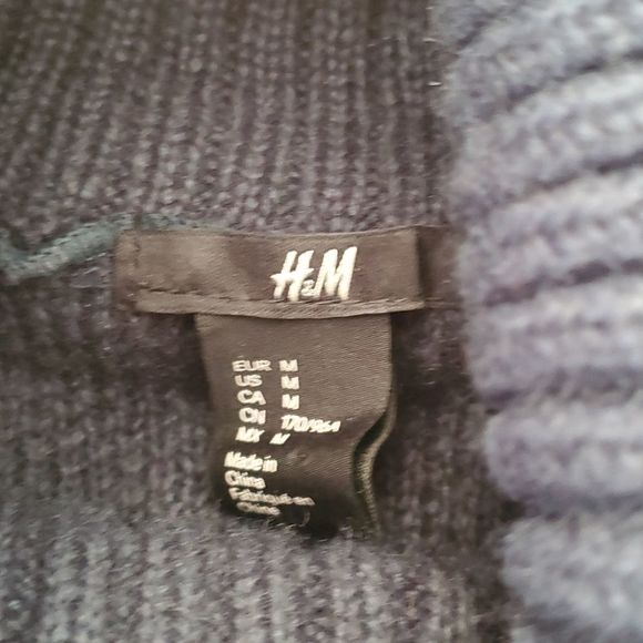 H&M | EUC Oversize Jacquard Sweater / Tunic Dress Floral Knit Turtleneck Size M - Picture 4 of 7